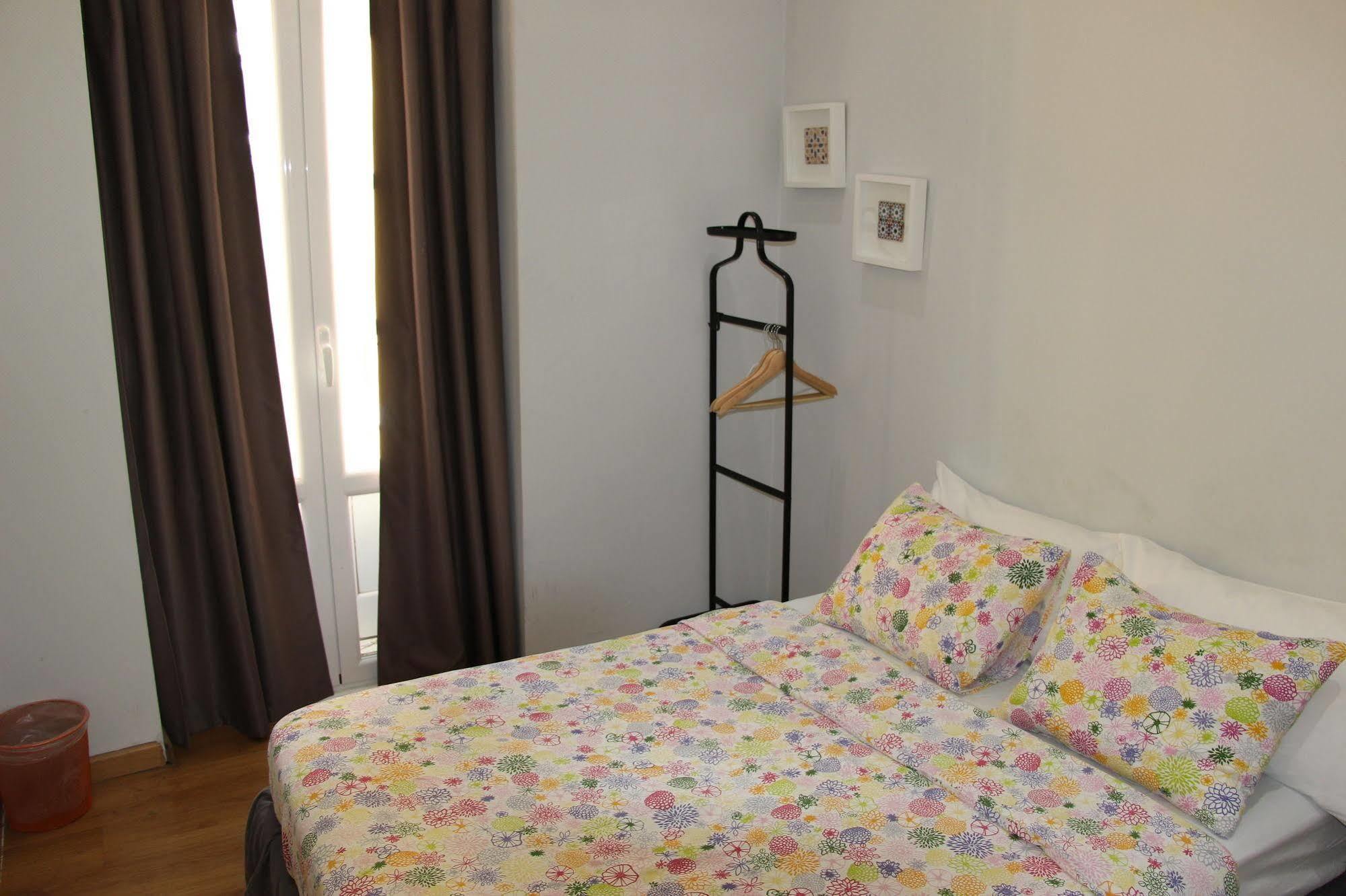 B.A. Hostel Лиссабон Экстерьер фото